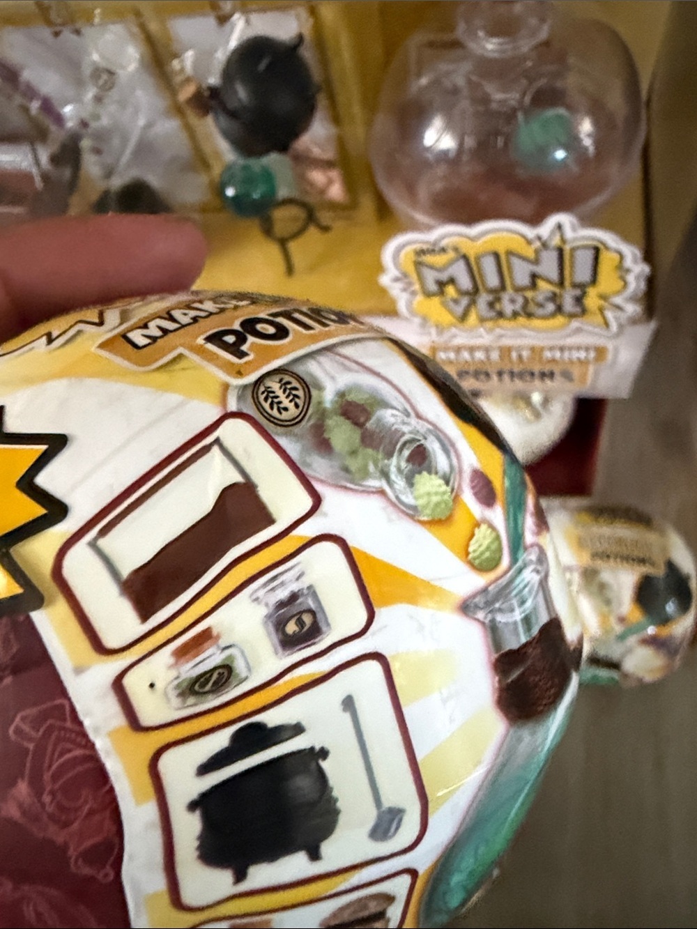 New Harry Potter mini verse display and 10 capsules - Picture 6 of 12